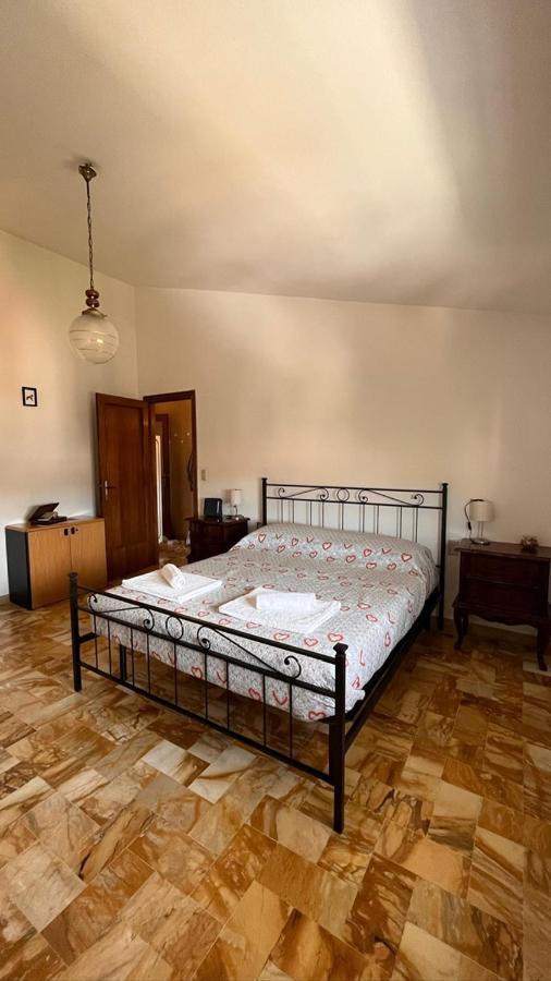 Settesanti Vintage Attic Apartment Firenze Bagian luar foto