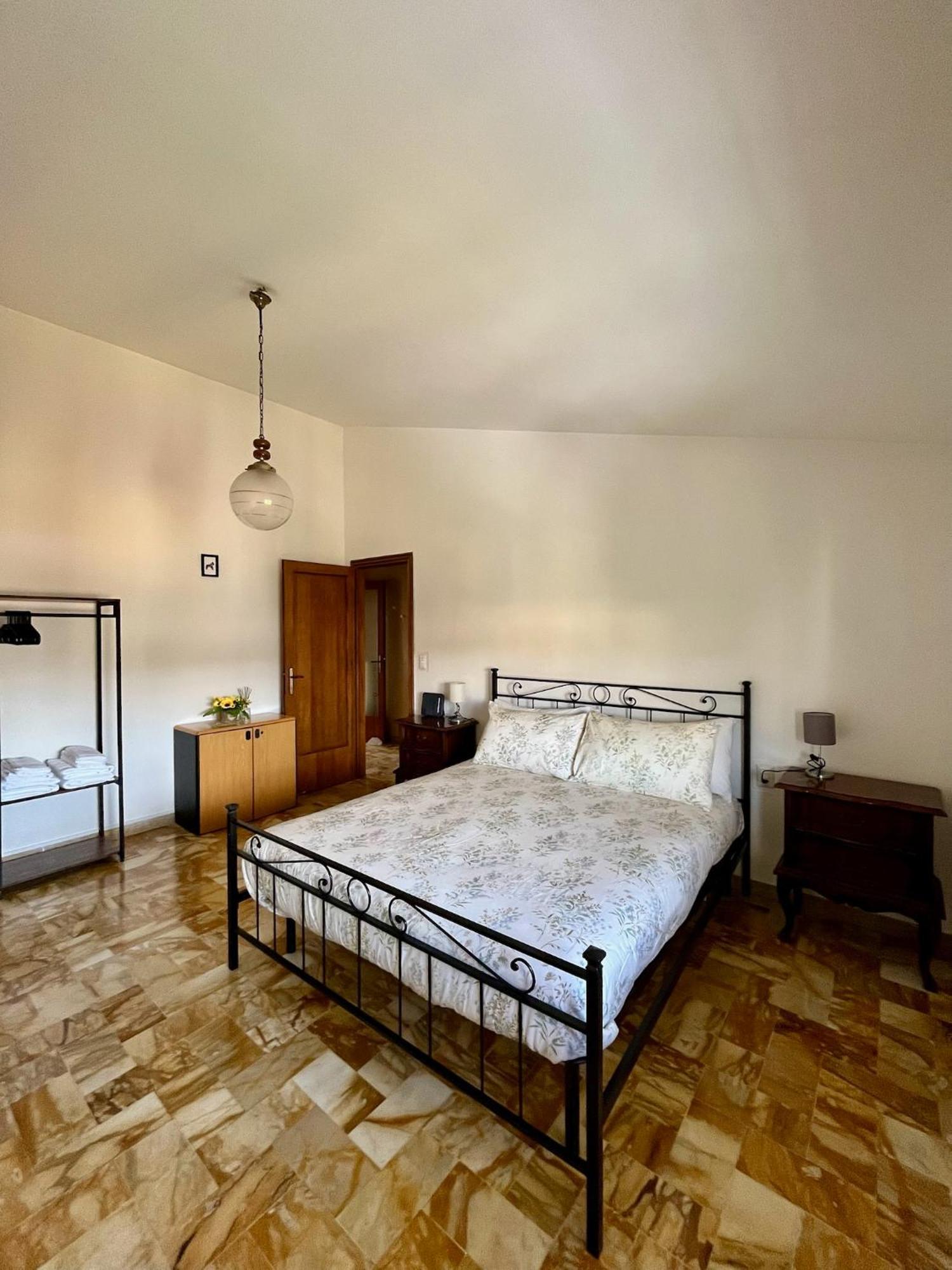 Settesanti Vintage Attic Apartment Firenze Bagian luar foto