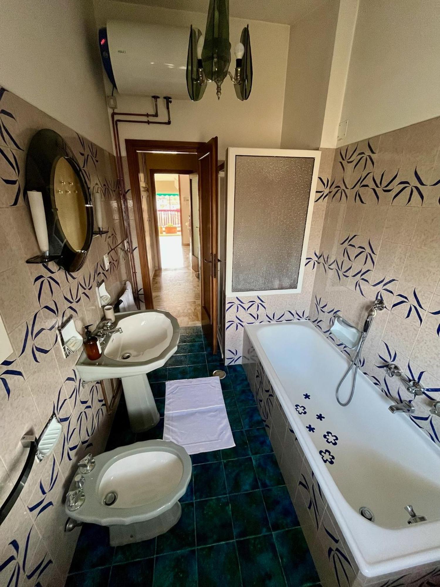 Settesanti Vintage Attic Apartment Firenze Bagian luar foto